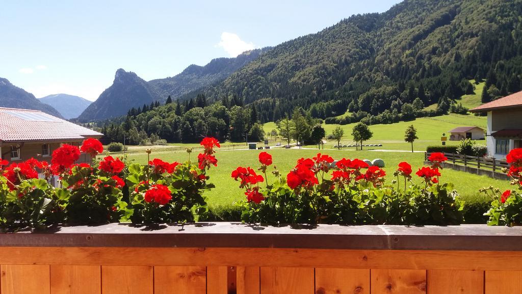 Ferienwohnung Mit Bergblick أونتر أمركاو المظهر الخارجي الصورة